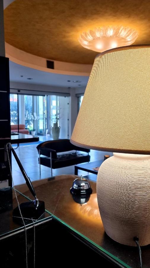 Hotel Insteia Пола Екстериор снимка